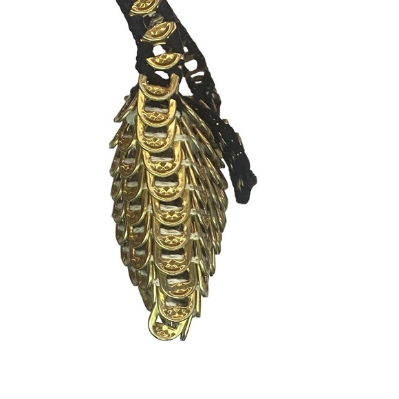 HANDMADE Gold Metal Upcycled Soda Tab Pop Top Crochet Retro 60s Inspired Purse - Picture 12 of 16
